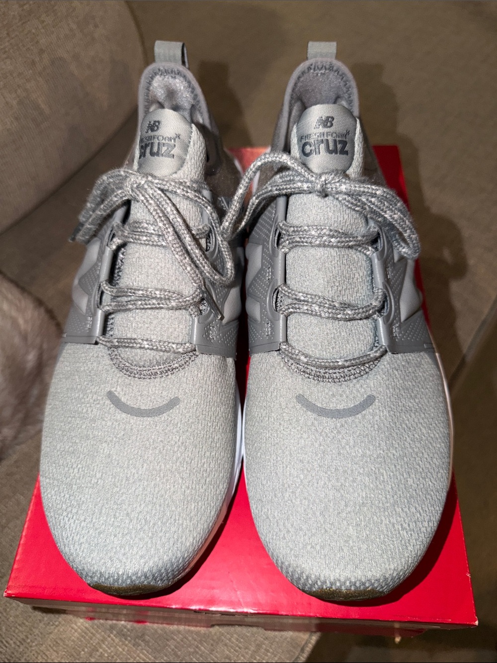 New Balance Cruz Men’s Sneakers — Light Gray Knit Size 11